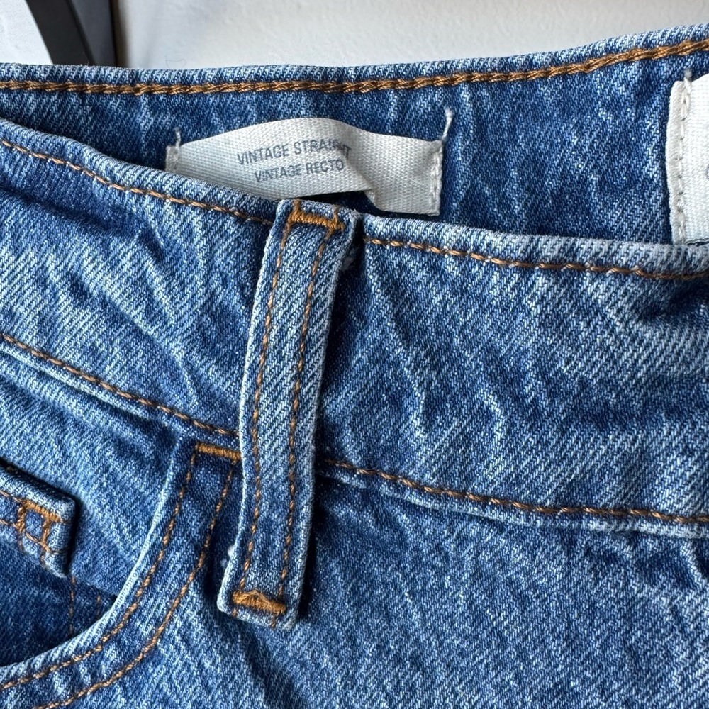 Universal Thread Vintage Straight Medium Blue Denim Straight Leg Jeans Size 8 R - Picture 5 of 12